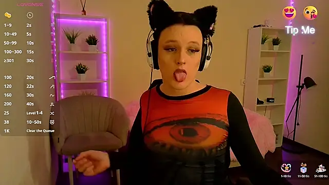 Snapshot of DianaRadrigo chatting on 01-24-25, 11:26 DianaRadrigo online show from 01-24-25, 11:26