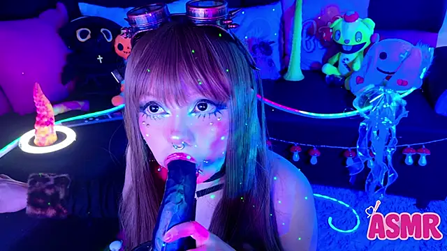 LaytonBox online show from 11-02-25, 01:16