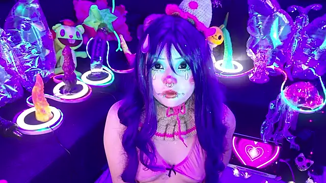 LaytonBox online show from 02-01-26, 02:04