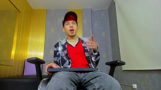 Axel tay online show from 11-07-25, 03:22