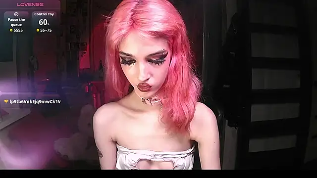 Snapshot of Ink__pleasure chatting on 10-17-25, 12:25 Ink pleasure online show from 10-17-25, 12:25