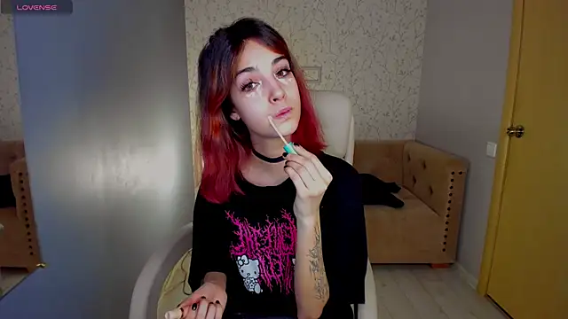 Snapshot of Ink__pleasure chatting on 02-28-25, 03:59 Ink pleasure online show from 02-28-25, 03:59