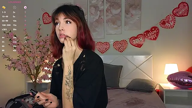 Snapshot of Ink__pleasure chatting on 02-16-25, 04:21 Ink pleasure online show from 02-16-25, 04:21