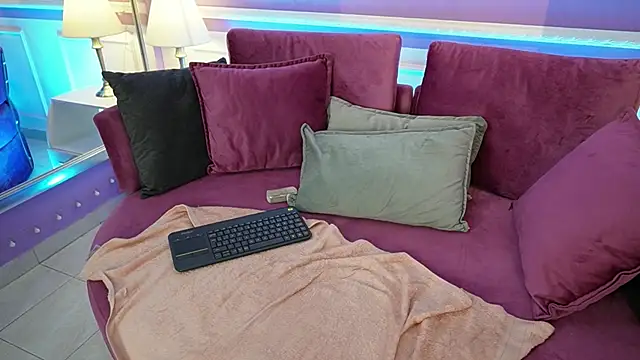 Emma Walkerr  online show from 02-21-25, 11:21