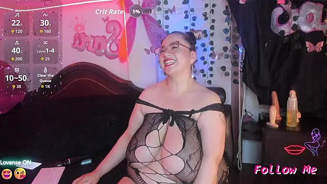 naughty curvy1  online show from 11-22-25, 06:18