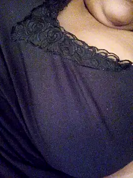 Samara-Bella online show from 10-25-25, 07:36