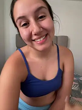 Jullya x online show from 07-13-26, 09:36