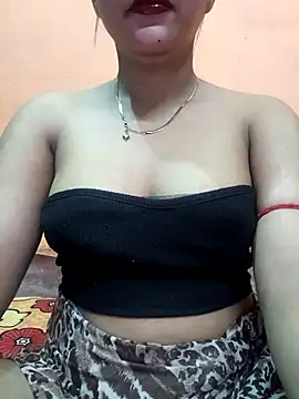 Eisha 20s online show from 10-07-25, 11:06