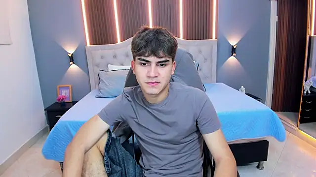 Tommy18   online show from 02-26-26, 03:28