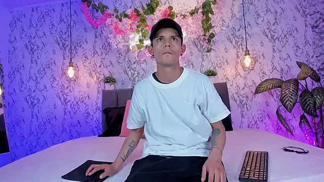 Bonny and carrot online show from 02-26-26, 07:14