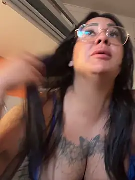 MelissathequeenOff online show from 06-16-26, 05:57