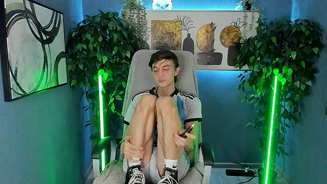 John Weasley online show from 11-12-25, 11:58