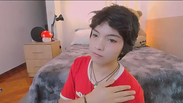 AllanYong18 online show from 03-22-26, 08:16