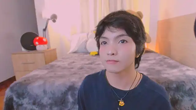 AllanYong18 online show from 03-18-26, 04:15