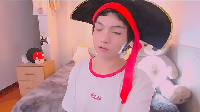 AllanYong18 online show from 04-03-26, 05:14