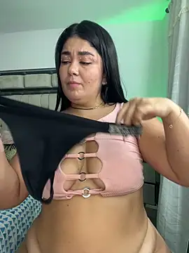 Snapshot of karla_hotgirl chatting on 03-21-25, 09:45 karla hotgirl online show from 03-21-25, 09:45