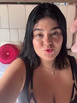 Snapshot of karla_hotgirl chatting on 12-14-25, 07:52 karla hotgirl online show from 12-14-25, 07:52