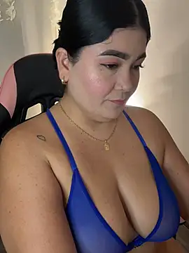 karla hotgirl online show from 03-12-26, 01:33