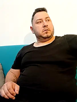 Snapshot of BogdanAlan chatting on 02-12-26, 07:35 BogdanAlan online show from 02-12-26, 07:35