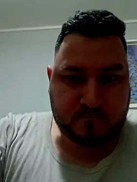 Snapshot of BogdanAlan chatting on 02-11-26, 08:09 BogdanAlan online show from 02-11-26, 08:09