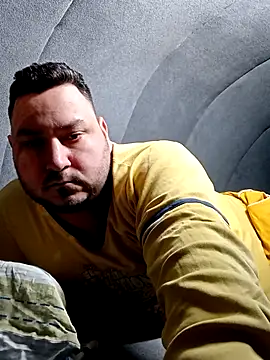 Snapshot of BogdanAlan chatting on 02-15-26, 11:03 BogdanAlan online show from 02-15-26, 11:03