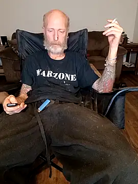 Snapshot of filthymind619 chatting on 10-30-25, 02:32 filthymind619 online show from 10-30-25, 02:32