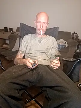 Snapshot of filthymind619 chatting on 11-18-25, 02:09 filthymind619 online show from 11-18-25, 02:09