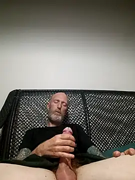 filthymind619 online show from 04-25-26, 01:08