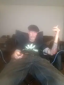 Snapshot of filthymind619 chatting on 11-25-25, 01:06 filthymind619 online show from 11-25-25, 01:06