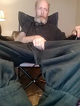 Snapshot of filthymind619 chatting on 02-01-26, 01:04 filthymind619 online show from 02-01-26, 01:04