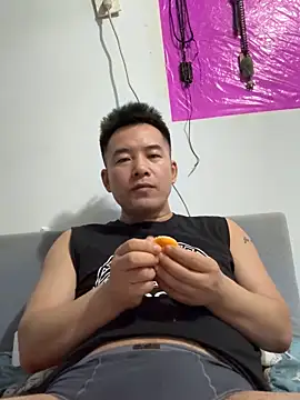 zxb757369 online show from 09-11-25, 06:19