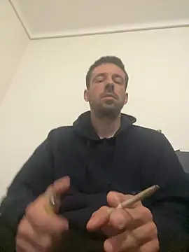 Snapshot of BCFZD chatting on 03-14-25, 04:10 BCFZD online show from 03-14-25, 04:10