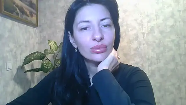 LissaBlossom online show from 10-19-25, 04:26