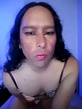 JaquiDi online show from 11-22-25, 03:05