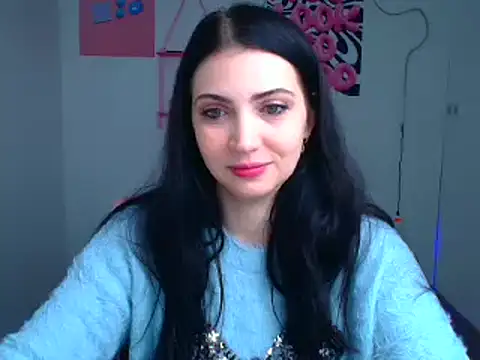Snapshot of Amalia_amor chatting on 01-17-26, 06:39 Amalia amor online show from 01-17-26, 06:39