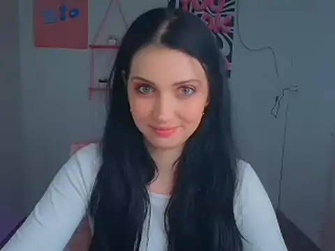 Amalia amor online show from 04-18-26, 07:58