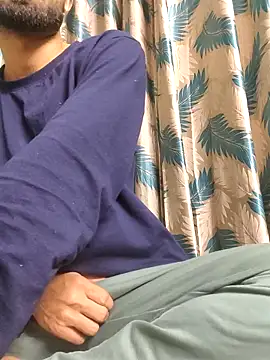 TOPMOON001 online show from 02-26-26, 07:14