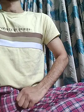 TOPMOON001 online show from 03-09-26, 06:33