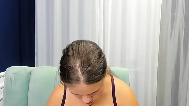 AdeleCruz online show from 09-10-25, 12:04