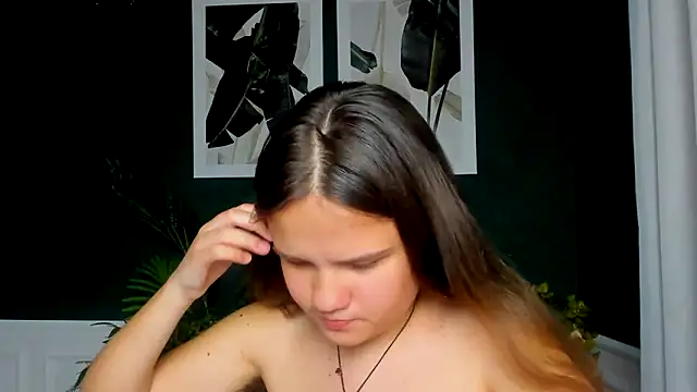 AdeleCruz online show from 05-08-26, 12:09