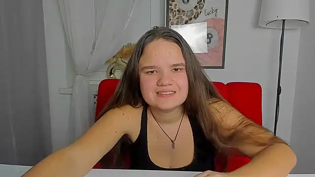 Snapshot of AdeleCruz chatting on 02-25-26, 01:11 AdeleCruz online show from 02-25-26, 01:11