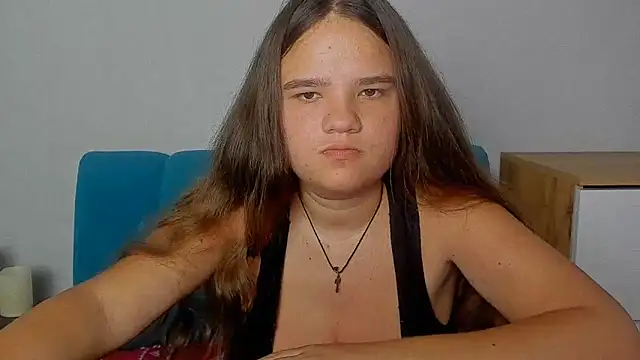 AdeleCruz online show from 06-17-26, 11:53
