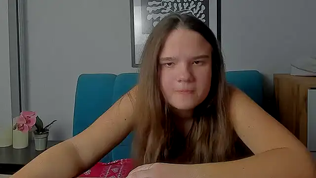 Snapshot of AdeleCruz chatting on 02-13-26, 01:22 AdeleCruz online show from 02-13-26, 01:22