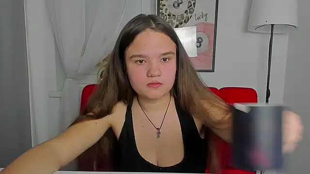 Snapshot of AdeleCruz chatting on 02-23-26, 01:12 AdeleCruz online show from 02-23-26, 01:12