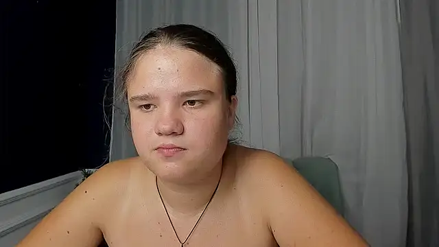 AdeleCruz online show from 09-14-25, 12:05