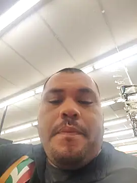 gope183296 online show from 05-20-26, 07:49