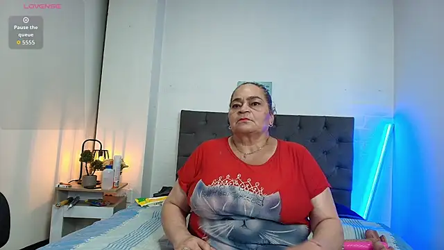 VickyBoobss online show from 05-13-26, 05:31
