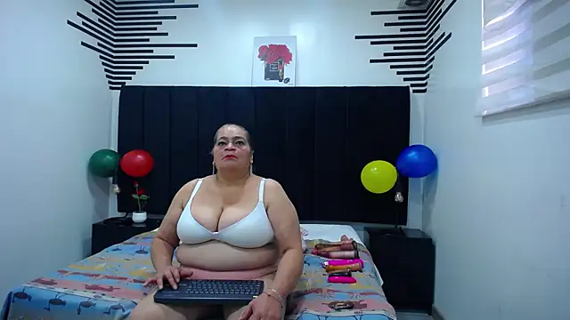 VickyBoobss online show from 11-01-25, 01:05