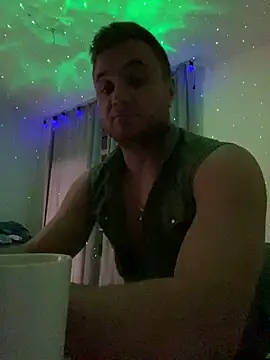 viamen online show from 01-11-25, 04:14