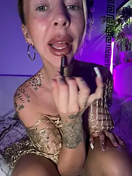CheekyChels online show from 06-04-26, 08:46